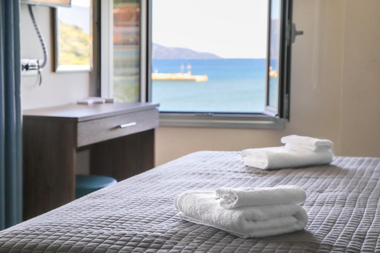 Sunrise Bay Apts Agia Efimia 객실 사진