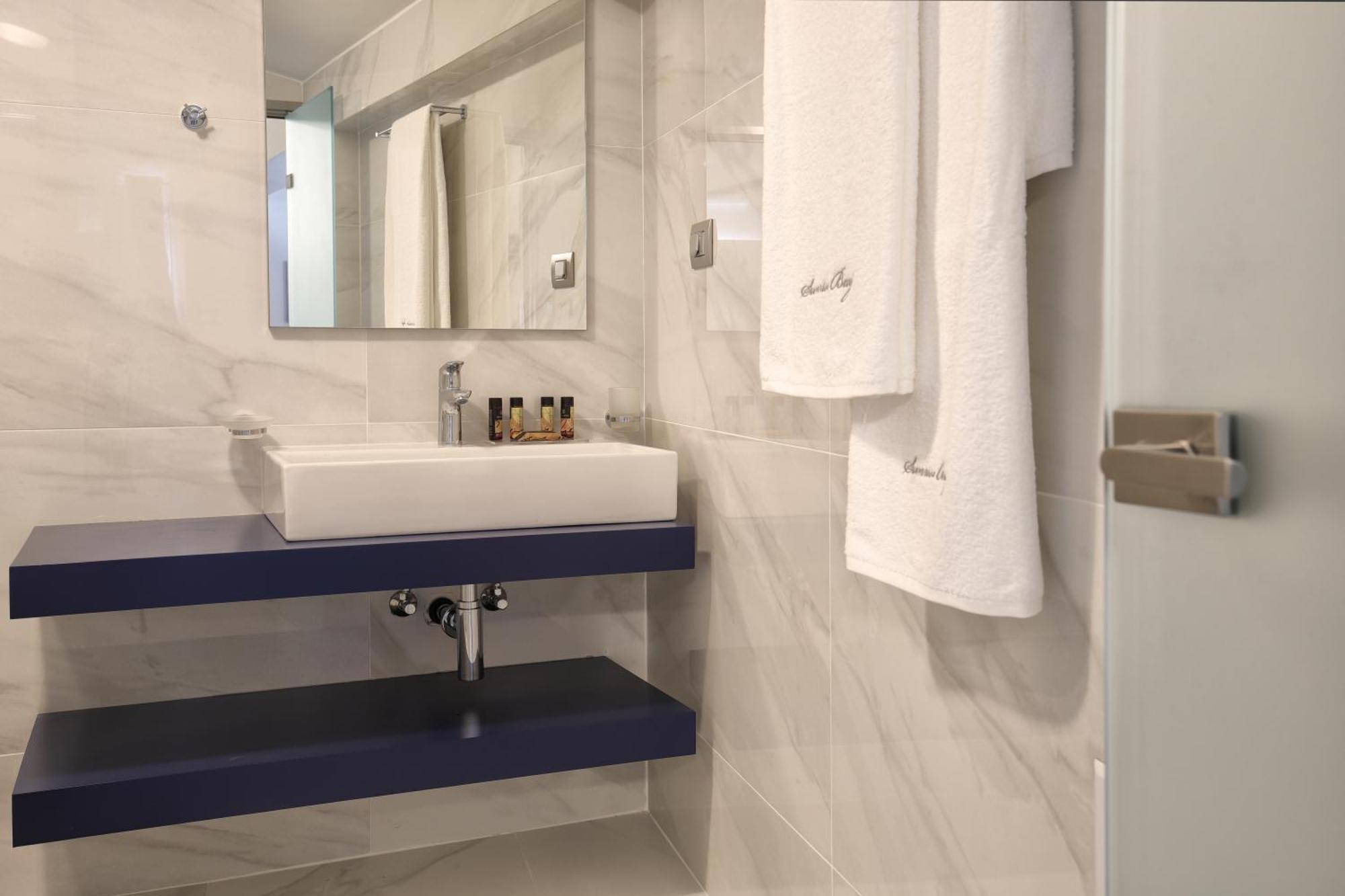 Sunrise Bay Apts Agia Efimia 객실 사진
