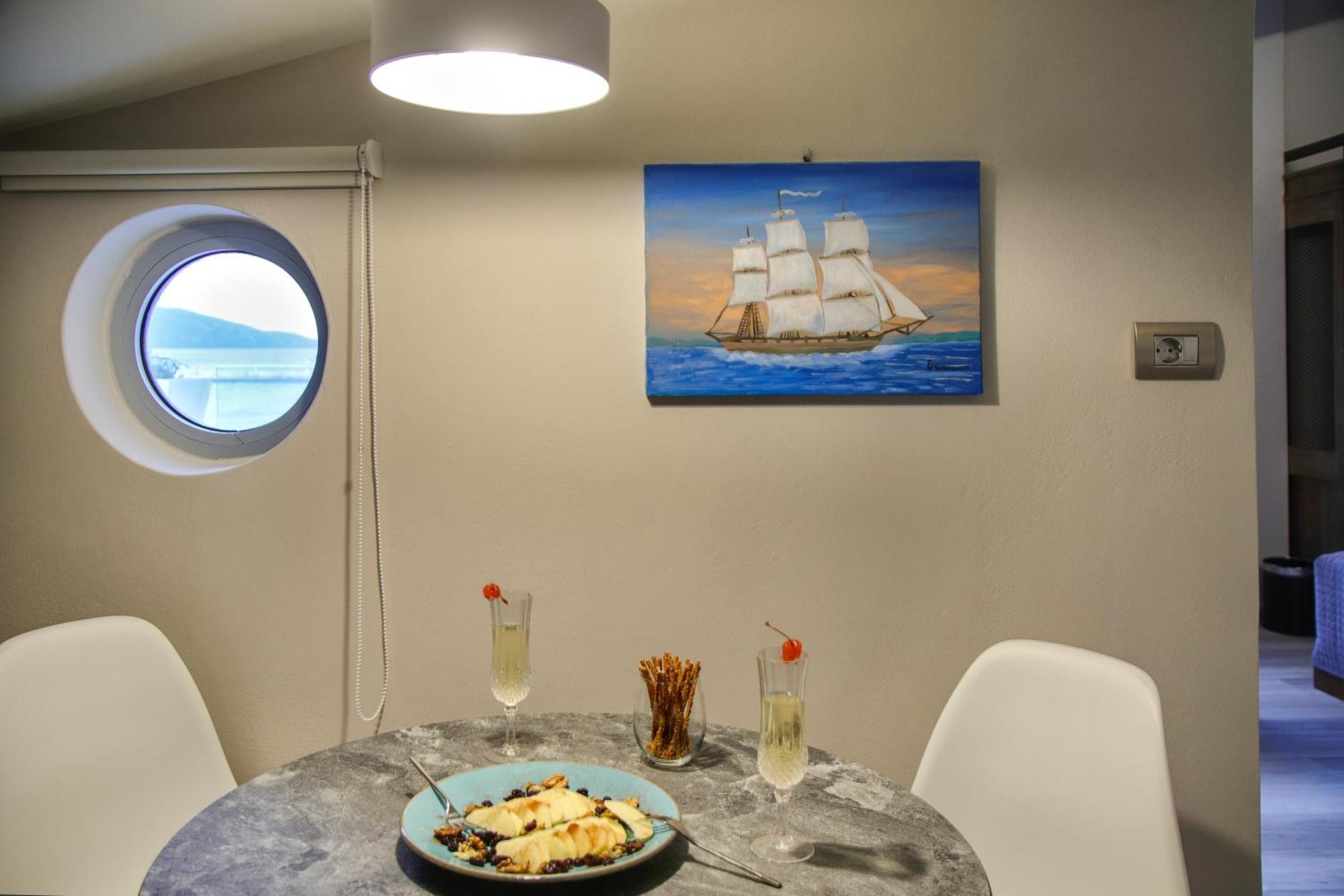 Sunrise Bay Apts Agia Efimia 객실 사진