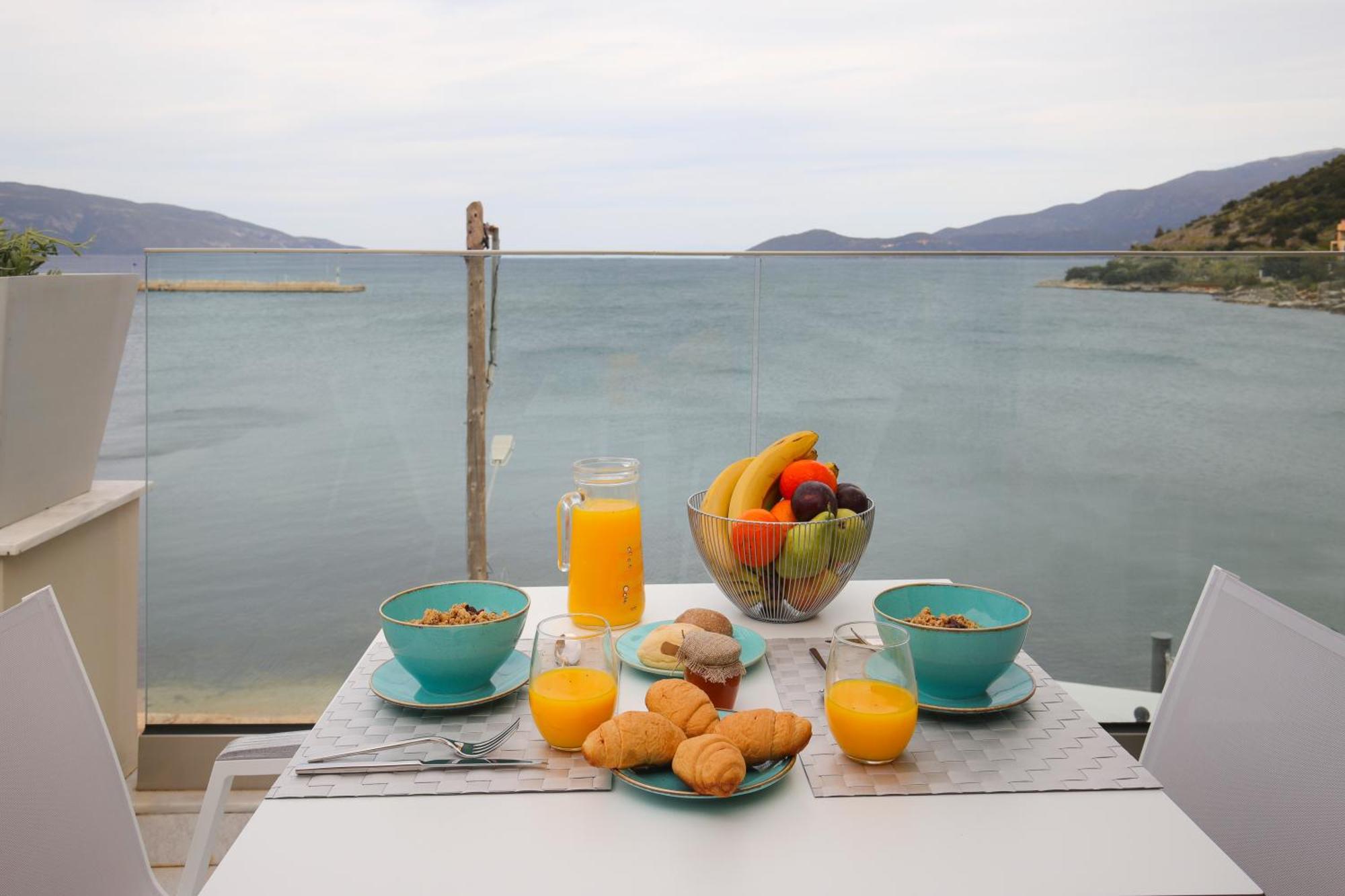 Sunrise Bay Apts Agia Efimia 객실 사진
